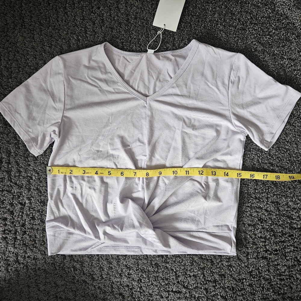 Womens V-neck workout top with knot. Lavender Small New with tags. Cropped - Picture 3 of 7